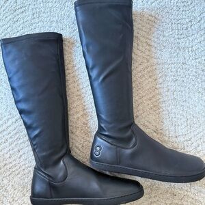 Black Shapen stretchy boots